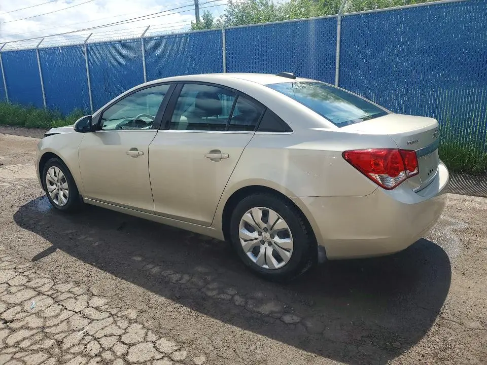 2015 CHEVROLET CRUZE LT  
