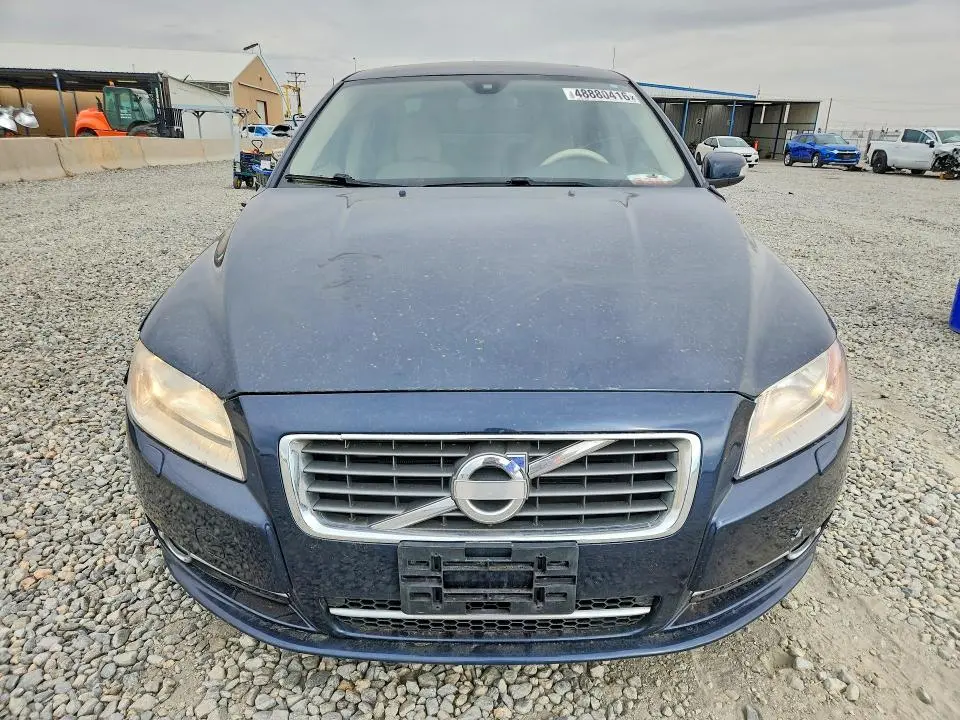 2010 VOLVO S80 T6  