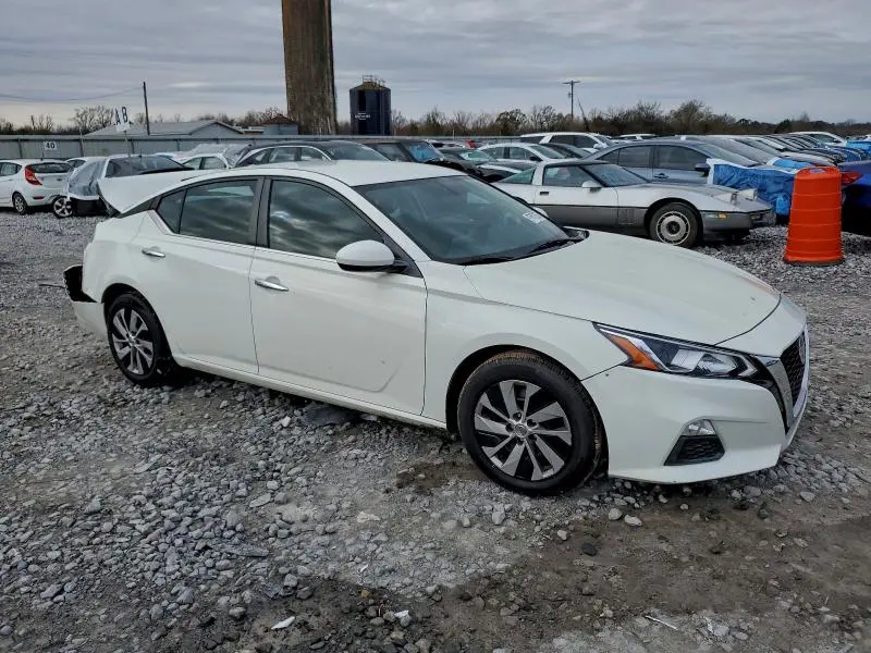 2020 NISSAN ALTIMA S  