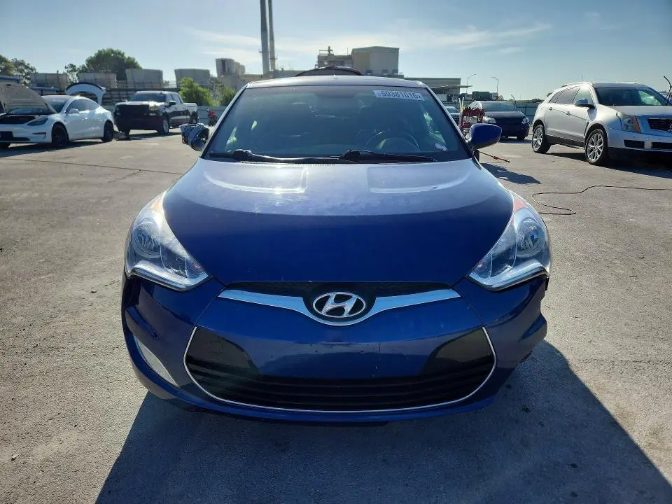 2016 HYUNDAI VELOSTER BASE  