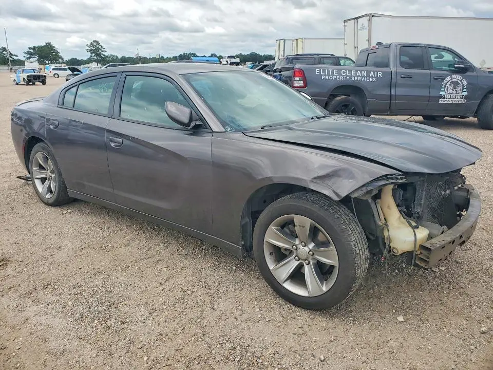 2015 DODGE CHARGER SE  