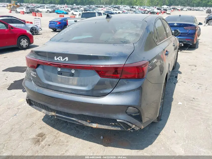 2023 KIA FORTE LXS