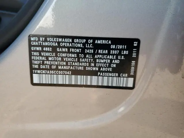 2012 VOLKSWAGEN PASSAT SEL  