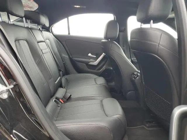 2020 MERCEDES-BENZ A 220