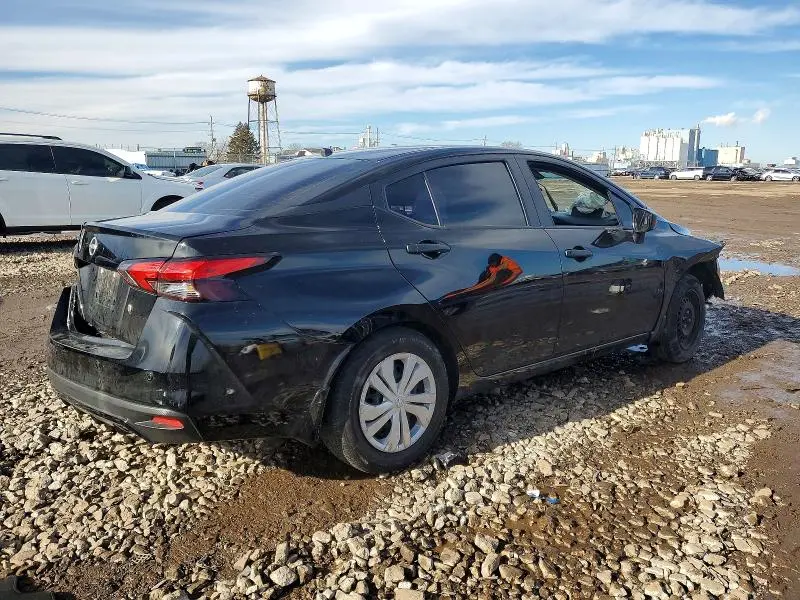 2024 NISSAN VERSA S  