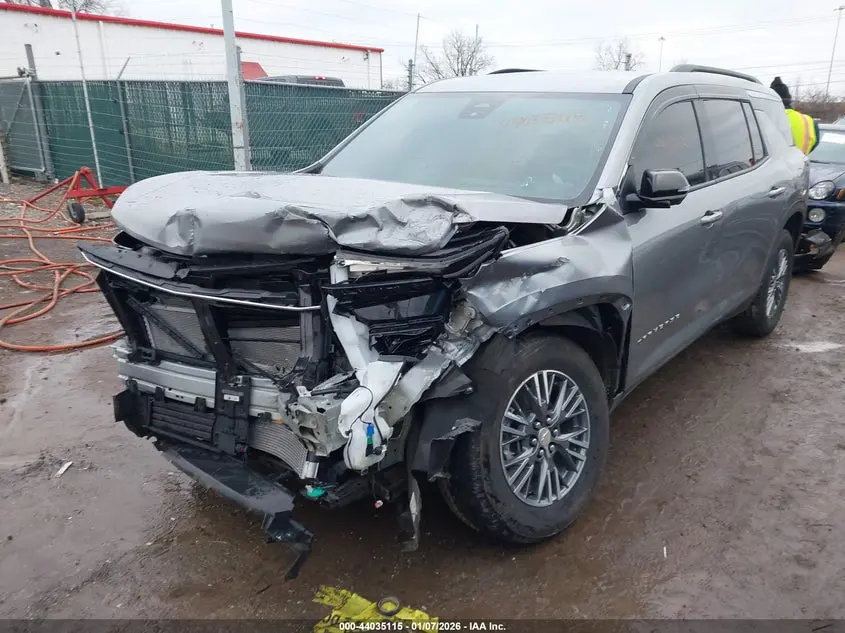 2025 CHEVROLET TRAVERSE AWD LT