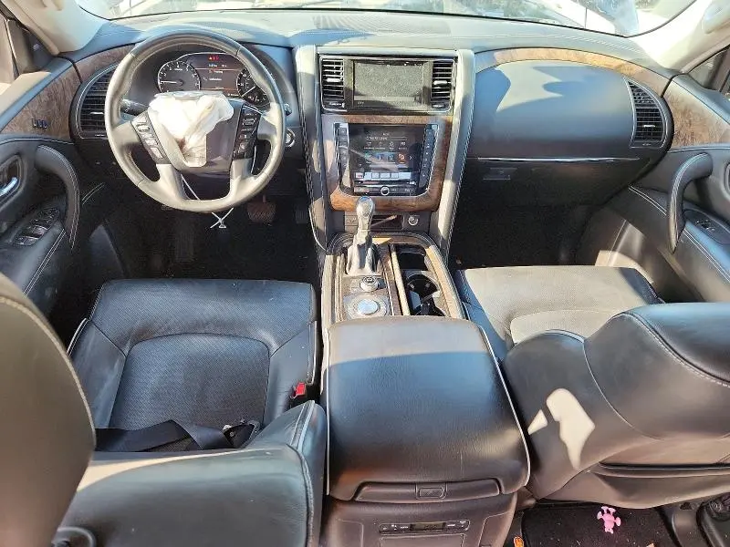2021 INFINITI QX80 LUXE  