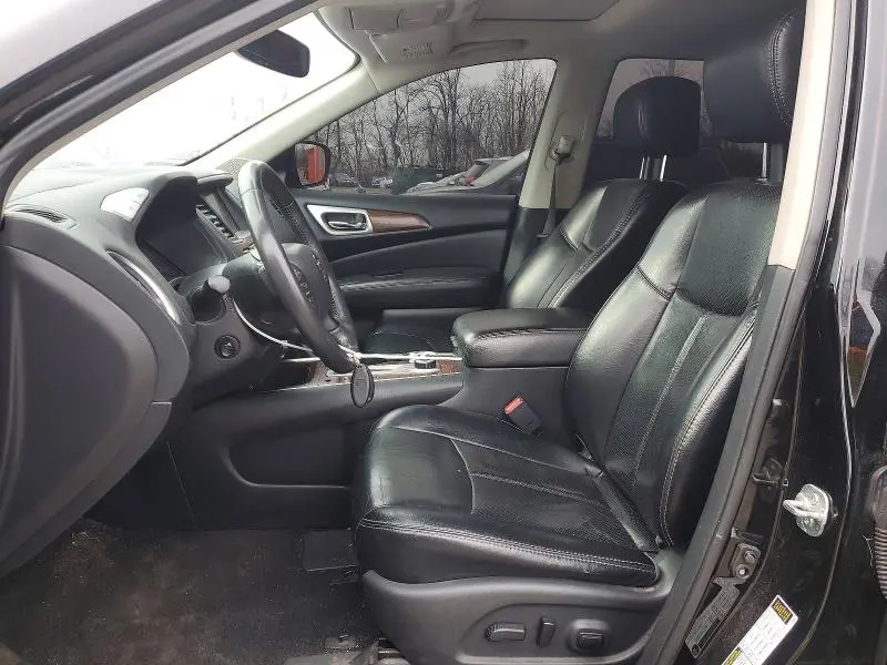 2017 NISSAN PATHFINDER PLATINUM  