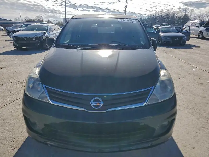 2011 NISSAN VERSA S  