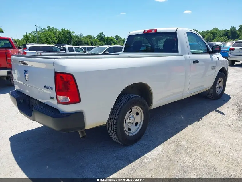 2017 RAM 1500 TRADESMAN  4X4 8' BOX