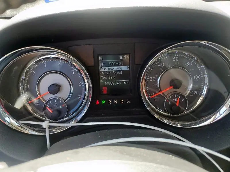 2012 CHRY TOWN & COU   