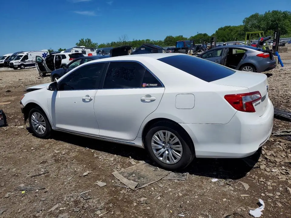 2012 TOYOTA CAMRY LE  
