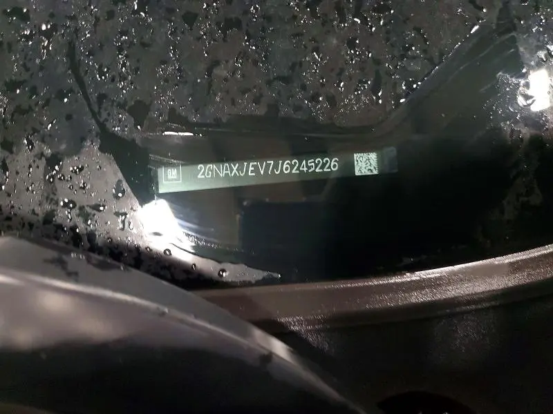 2018 CHEVROLET EQUINOX LT  