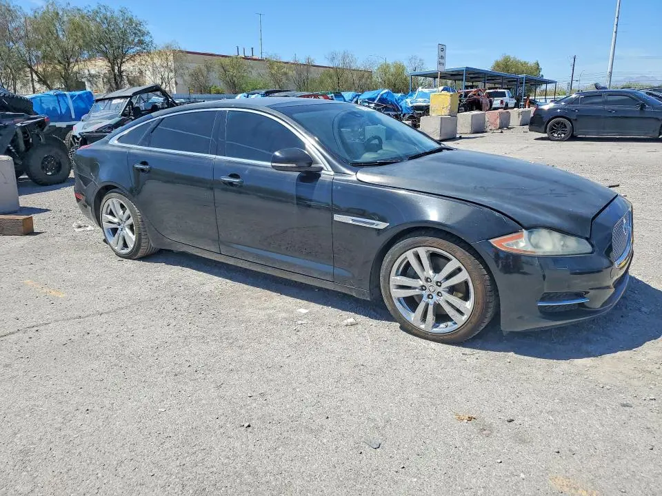 2011 JAGUAR XJL   