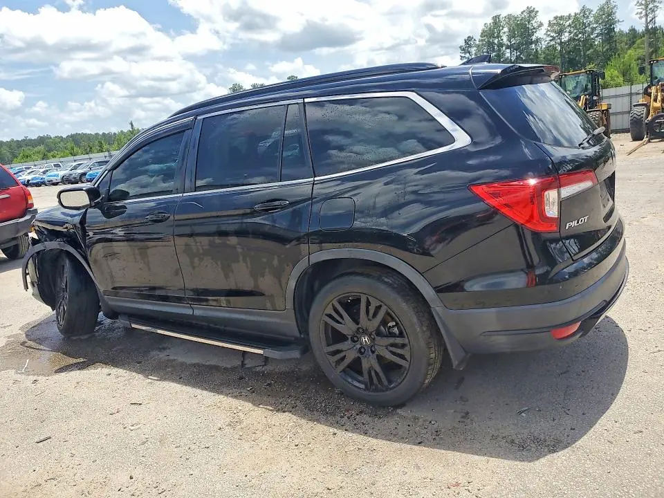 2021 HONDA PILOT SE  