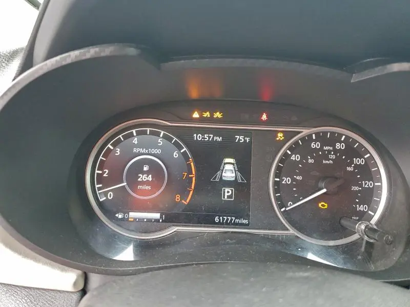 2020 NISSAN VERSA SV  