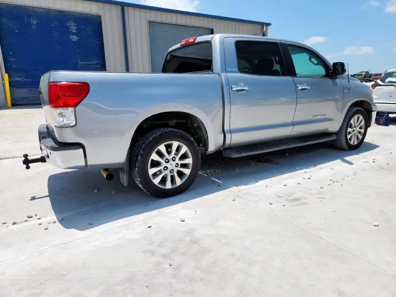 2010 TOYOTA TUNDRA CREWMAX LIMITED  