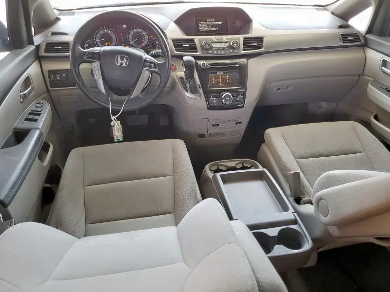 2016 HONDA ODYSSEY SE  