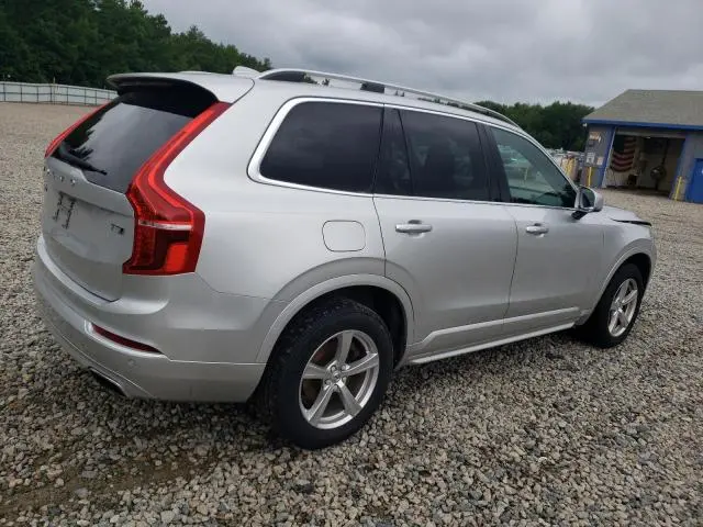 2017 VOLVO XC90 T5  
