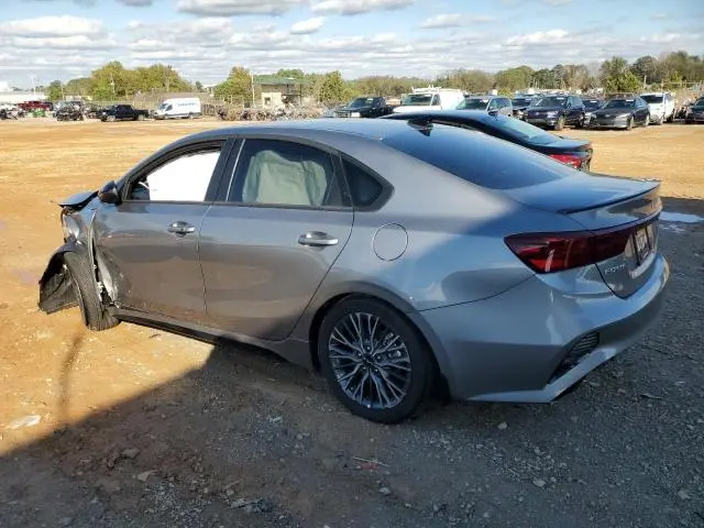 2024 KIA FORTE GT LINE  