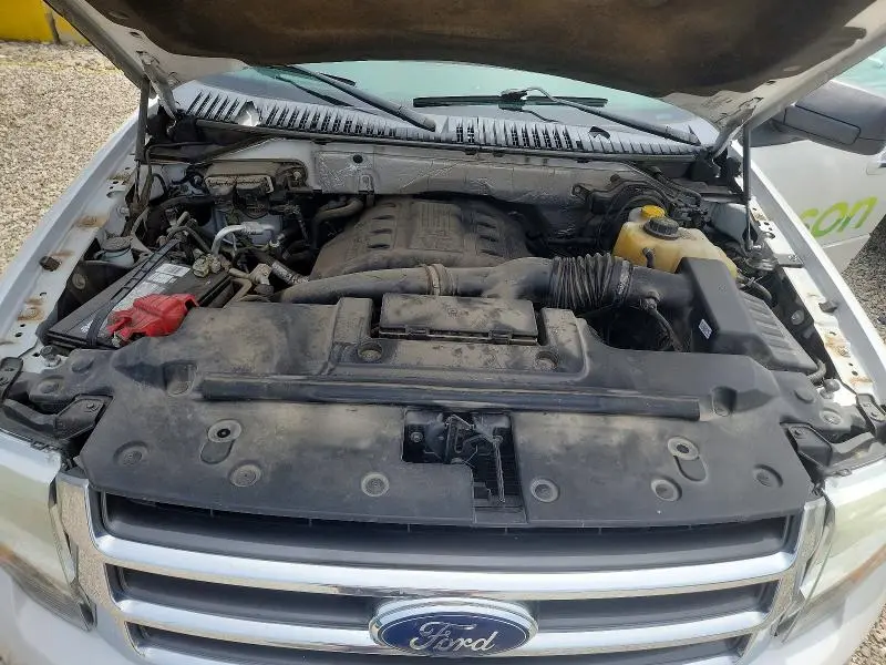 2016 FORD EXPEDITION EL XLT  