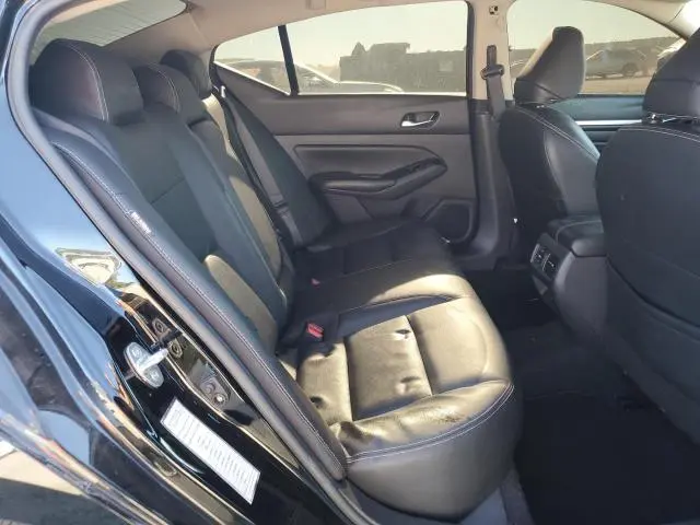 2023 NISSAN ALTIMA SL  