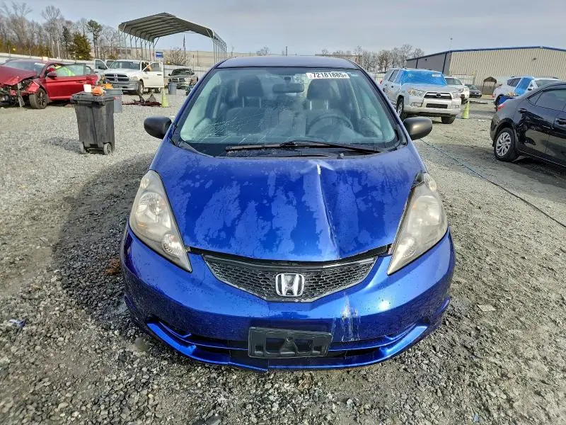 2010 HONDA FIT   