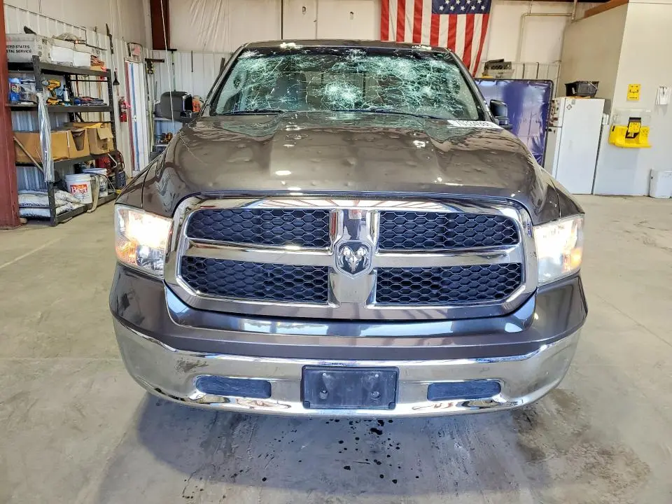 2014 RAM 1500 SLT  