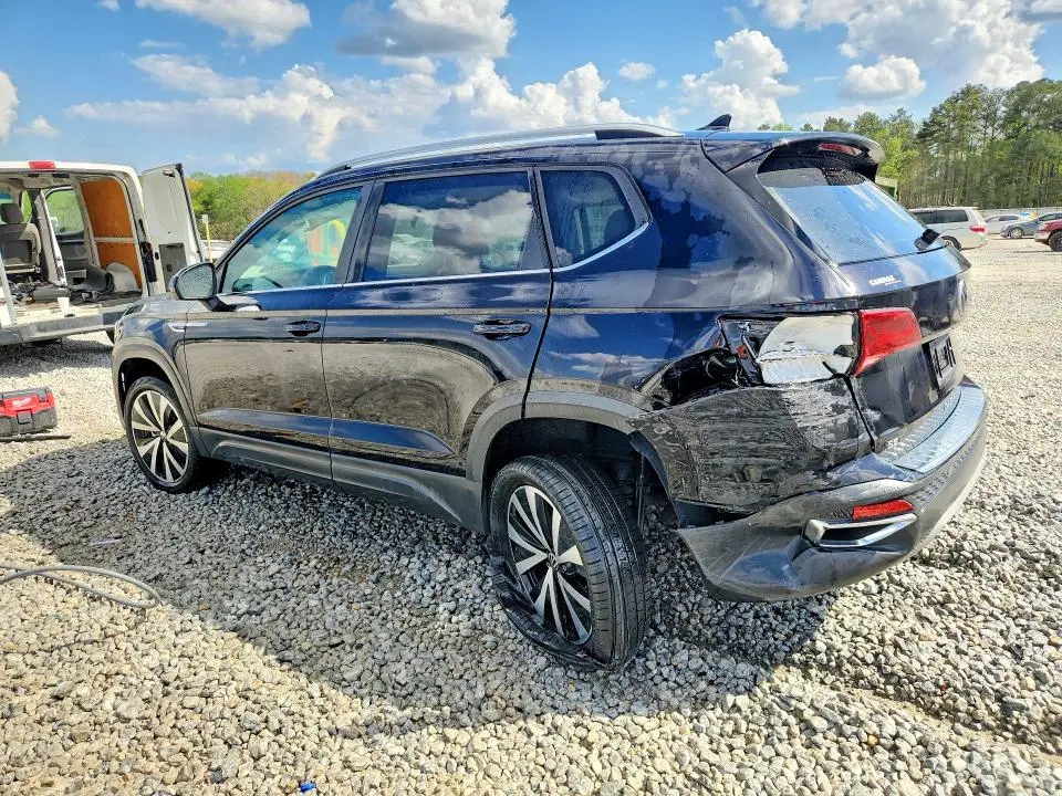 2022 VOLKSWAGEN TAOS SE  