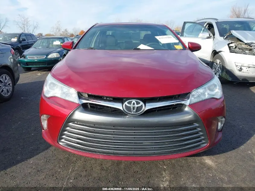 2016 TOYOTA CAMRY LE