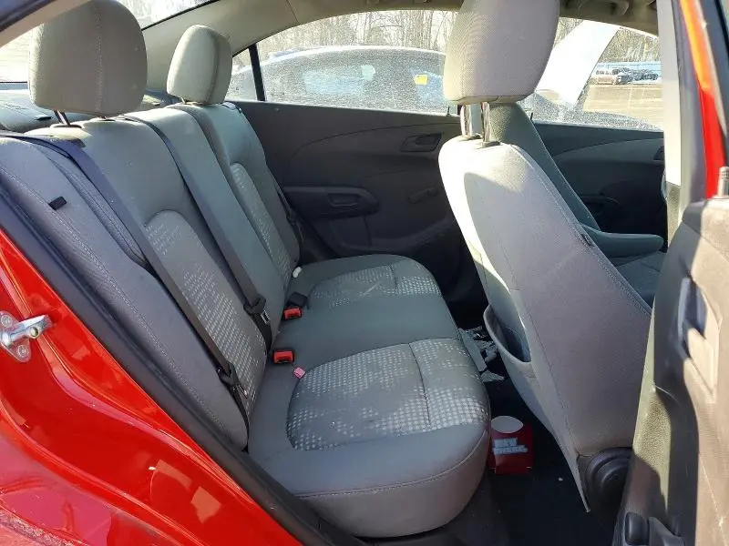 2015 CHEVROLET SONIC LS  