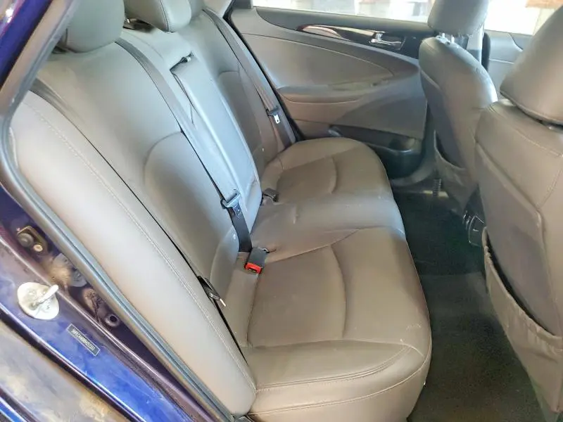 2011 HYUNDAI SONATA SE  