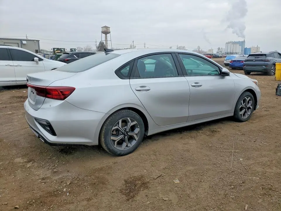 2020 KIA FORTE LXS  