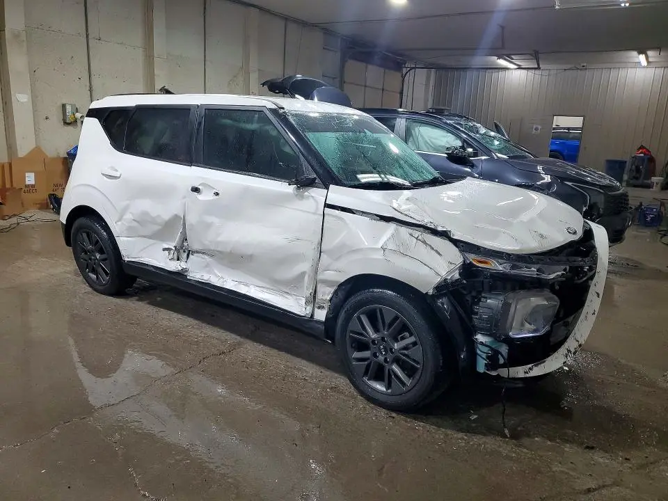 2021 KIA SOUL EX  