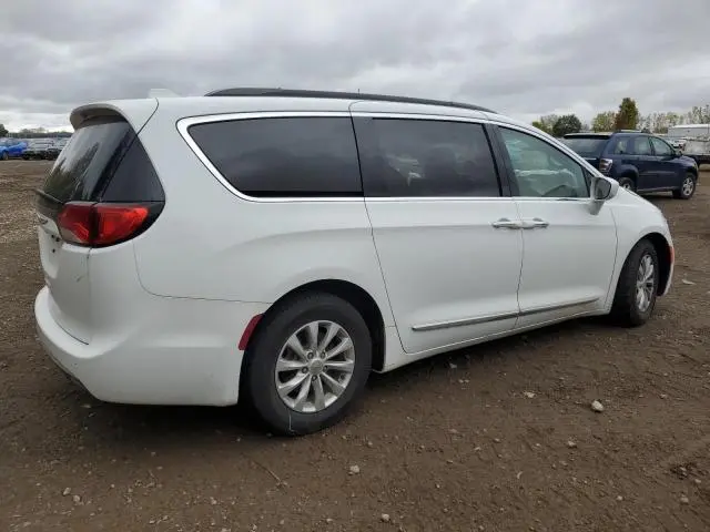 2017 CHRYSLER PACIFICA TOURING L  