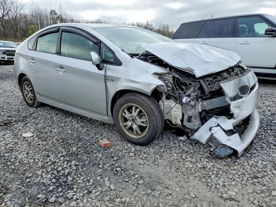 2010 TOYOTA PRIUS II  