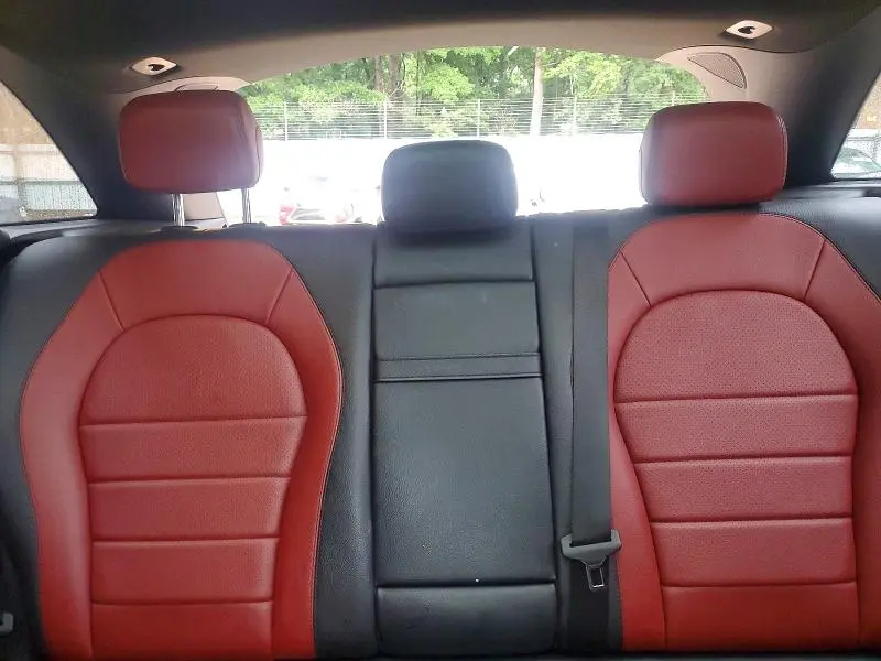 2021 MERCEDES-BENZ GLC 300  