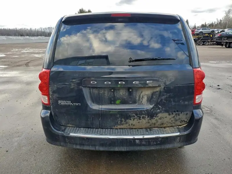 2012 DODGE GRAND CARAVAN SE  