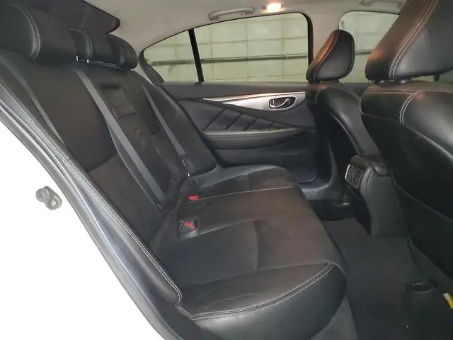 2015 INFINITI Q50 BASE  