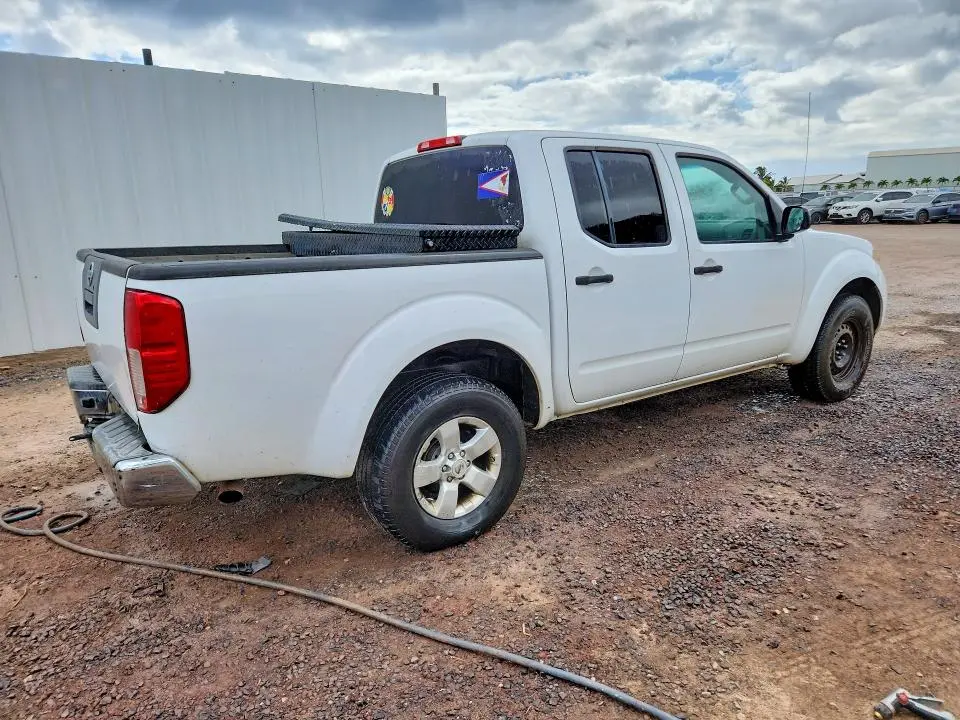 2012 NISSAN FRONTIER S  