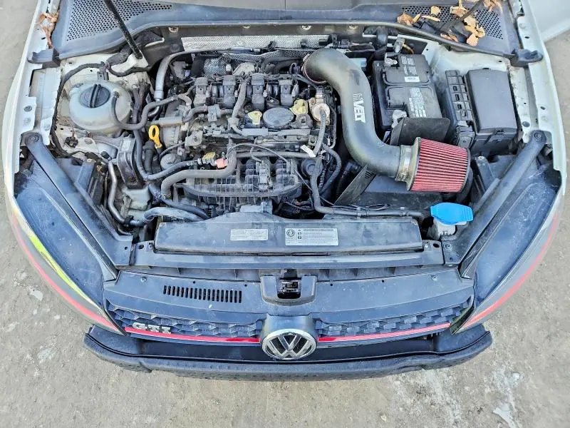 2017 VOLKSWAGEN GTI SPORT  