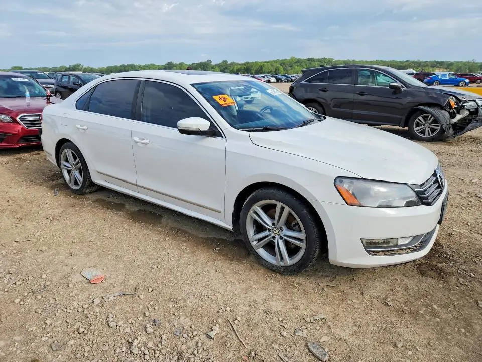 2014 VOLKSWAGEN PASSAT SEL  