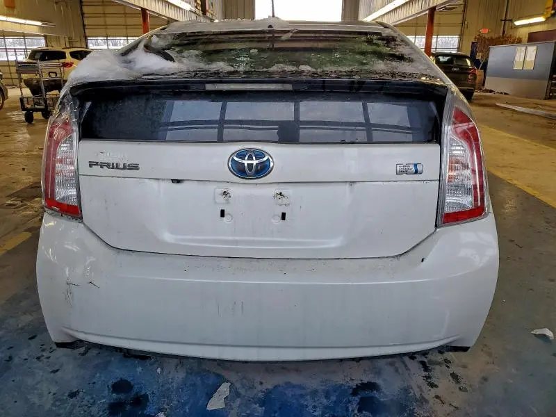 2015 TOYOTA PRIUS   