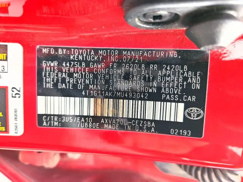 2021 TOYOTA CAMRY SE  