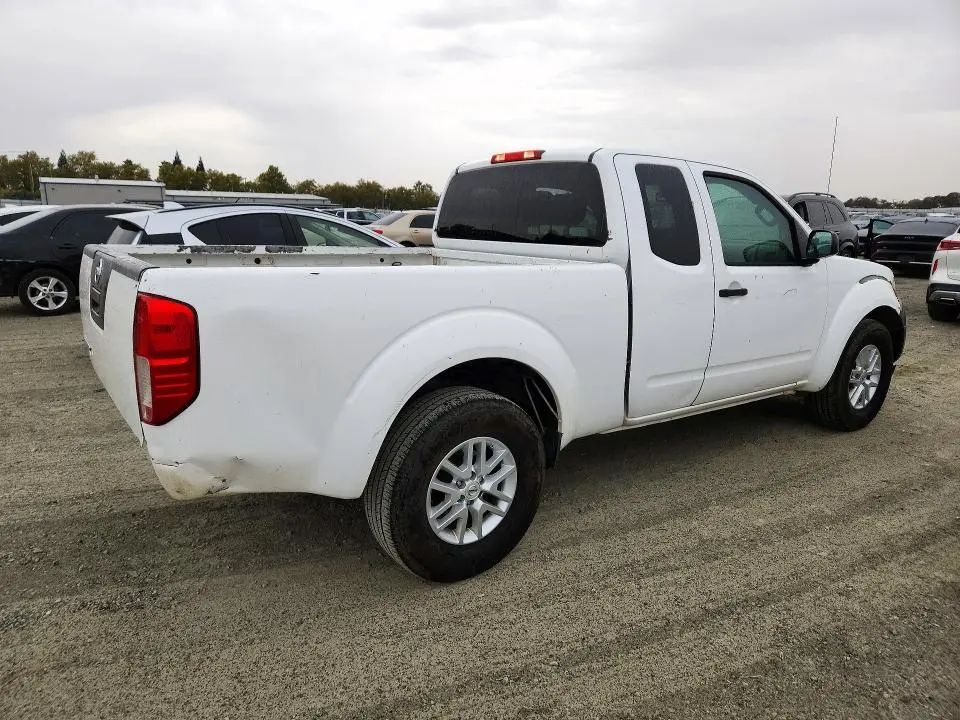 2012 NISSAN FRONTIER S  