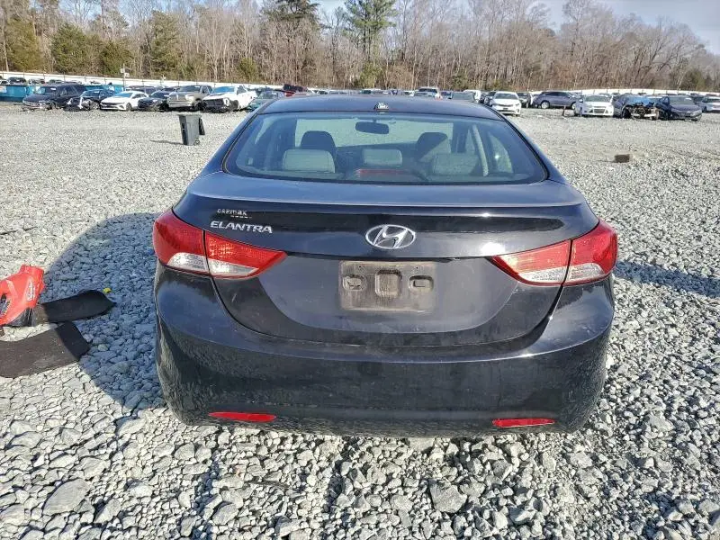 2012 HYUNDAI ELANTRA   