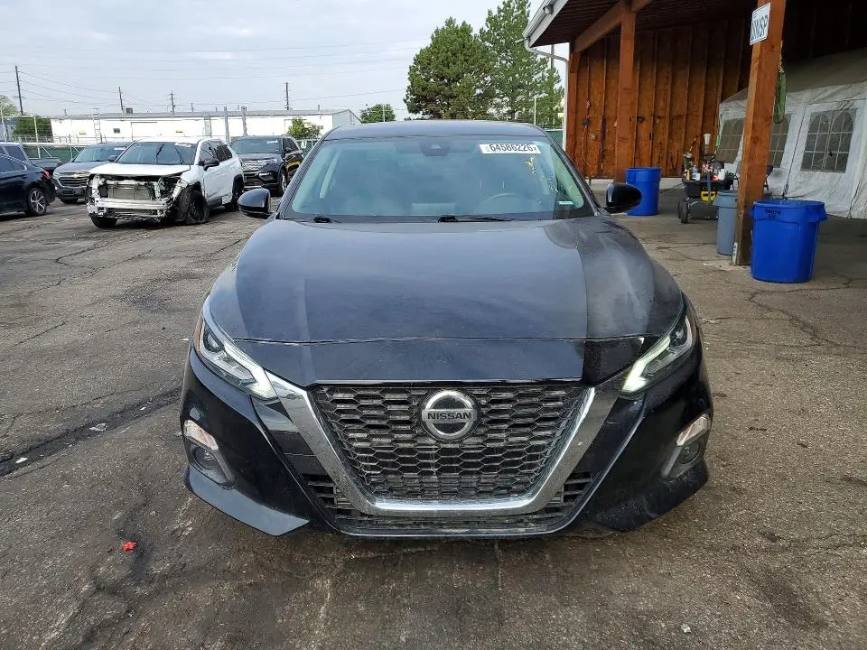 2020 NISSAN ALTIMA 2.0 SR  