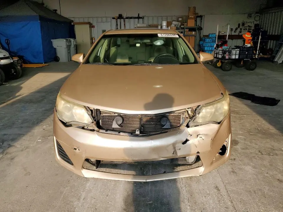 2012 TOYOTA CAMRY LE  