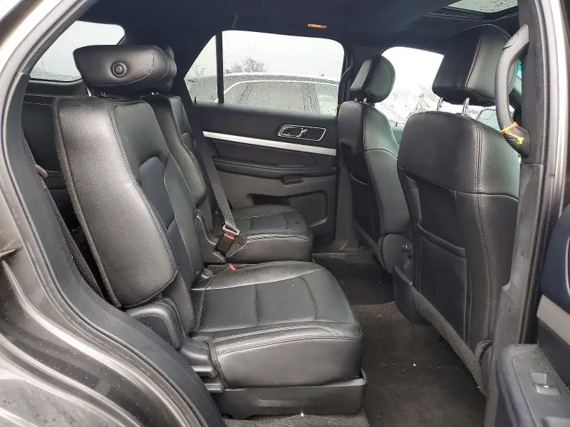 2016 FORD EXPLORER XLT  