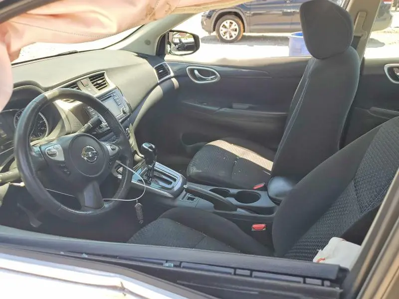 2016 NISSAN SENTRA SR  